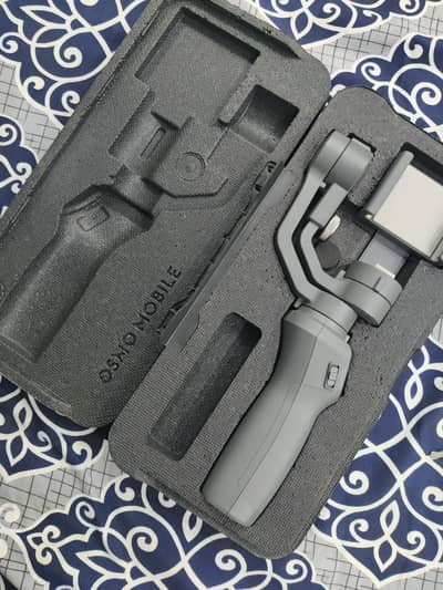 DJI OSMO mobile 2 gimbal for smart phone mobile
