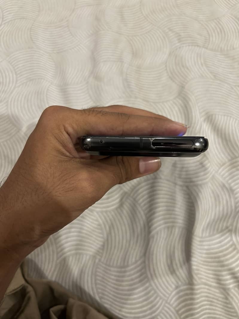 Google Pixel 8 Pro 3