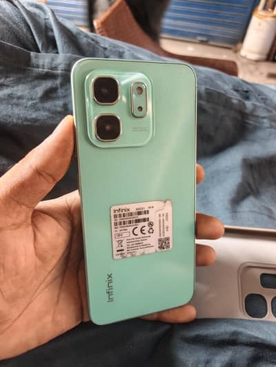 Infinix Hot 50i 6/128 gb