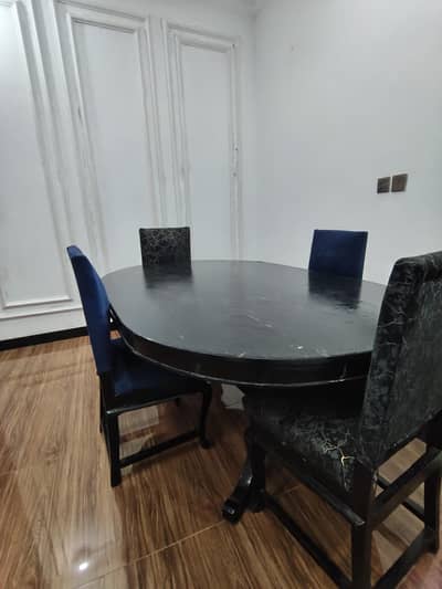 Dinning Table with chairs, only chairs or only dining table also