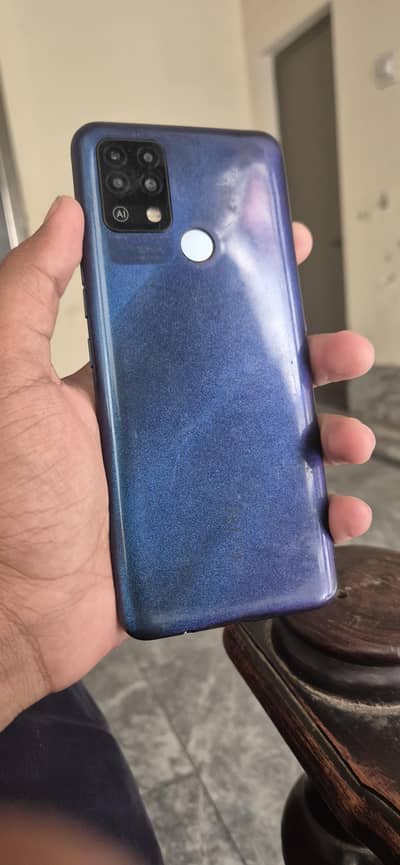 Tecno POVA 7