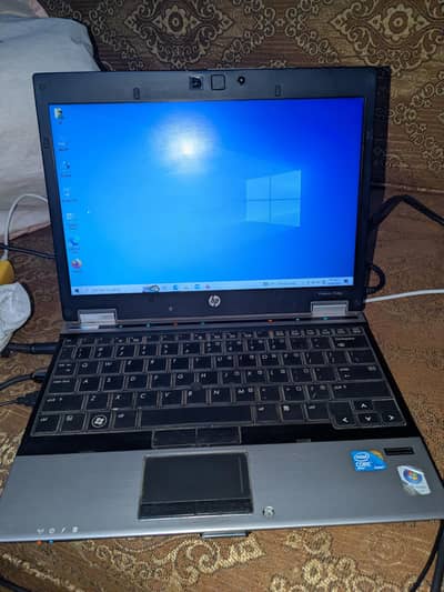 HP Elitebook 2540p setup with bag & mouse
