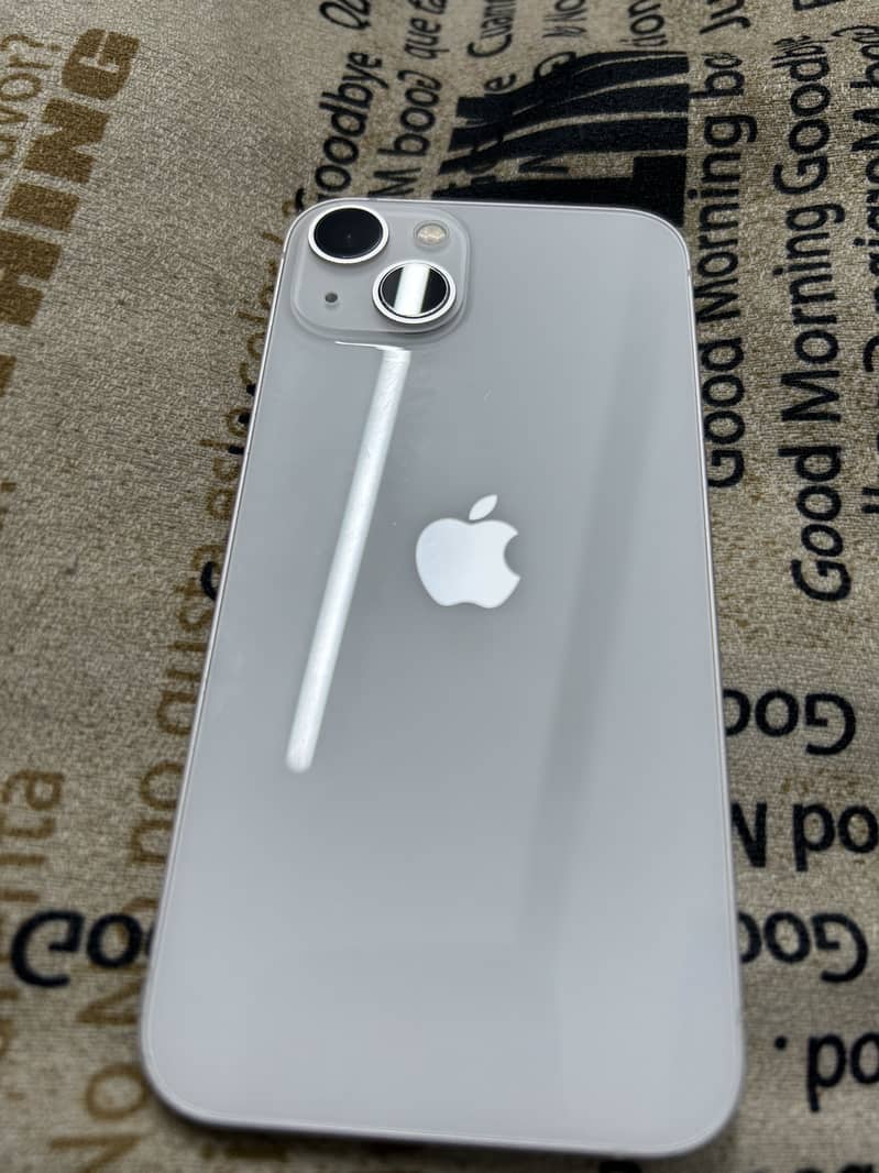 Apple iPhone 13 0