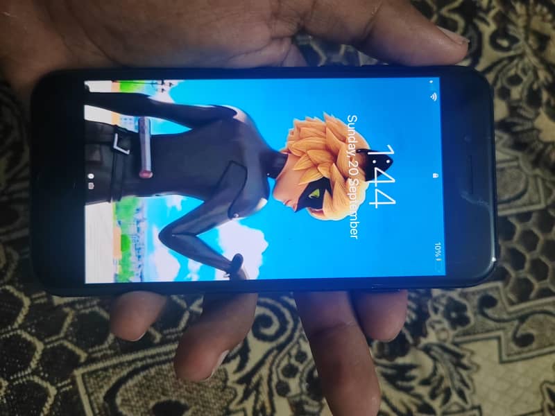Apple iPhone 7 1