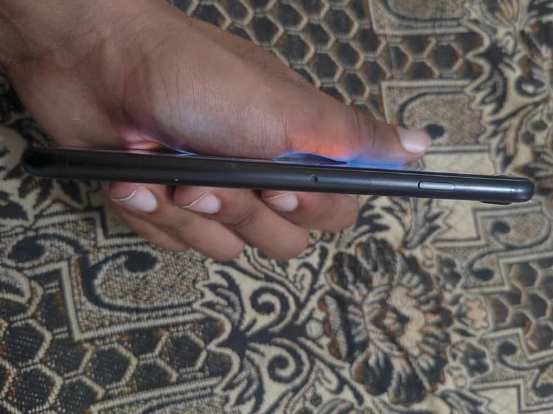 Apple iPhone 7 2