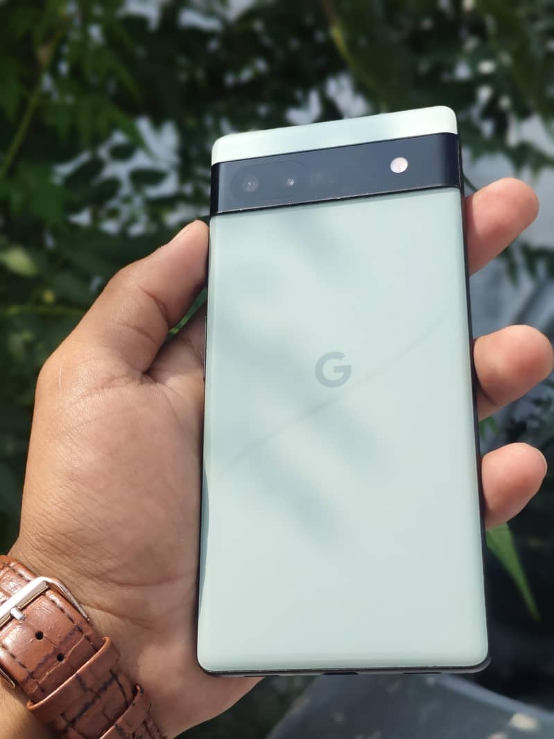 Google Pixel 6a 1