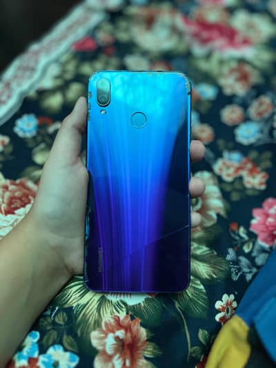 Huawei Nova 3i