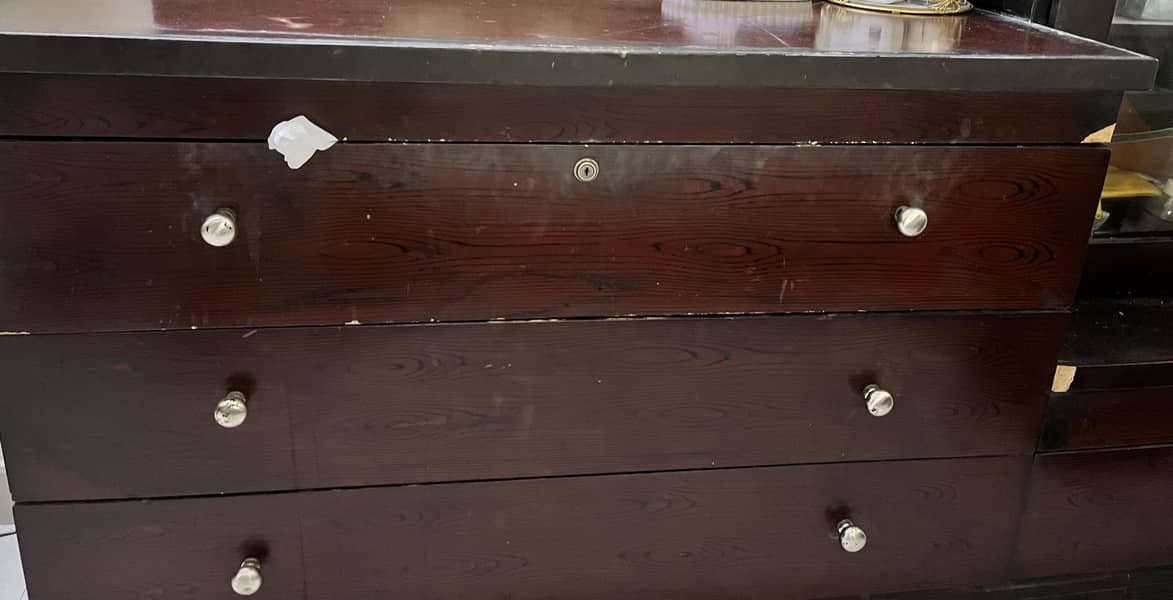 Dressing table with mirror 1