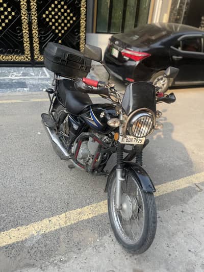 Suzuki GS 150 touring modified