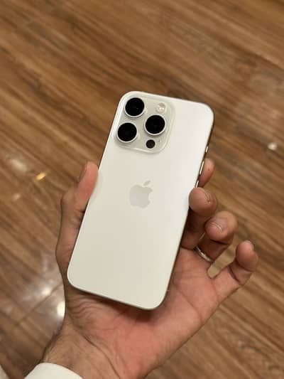 iPhone 15 Pro factory unlock