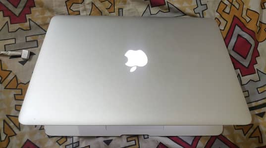 MACBOOK AIR 13 INCH EARLY 2015