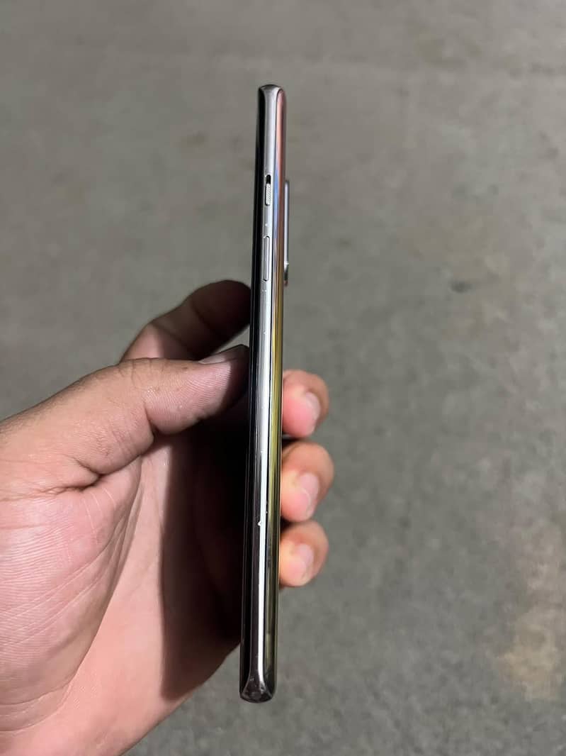 One Plus 8 5