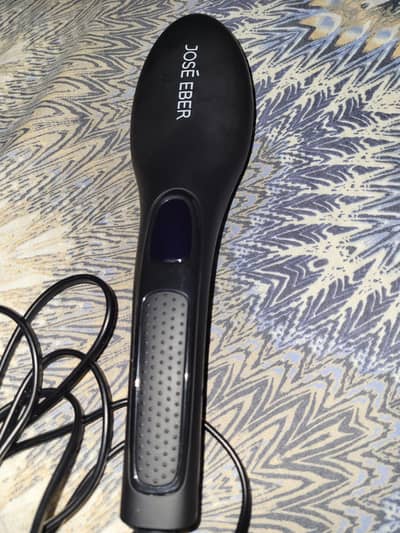 JOSE EBER DIGITAL STRAITHENING BRUSH