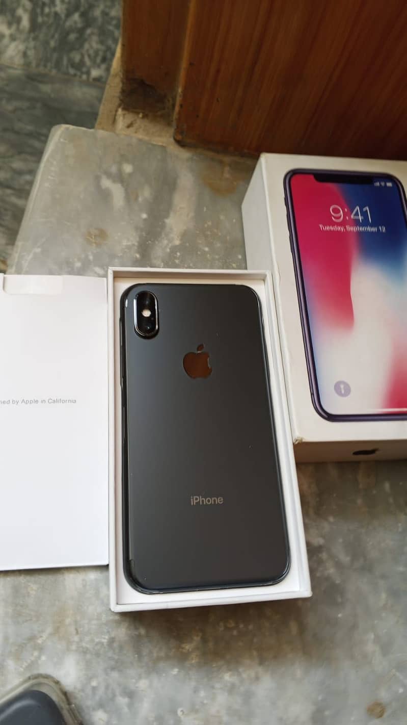Apple iPhone X 256 gb with box 1