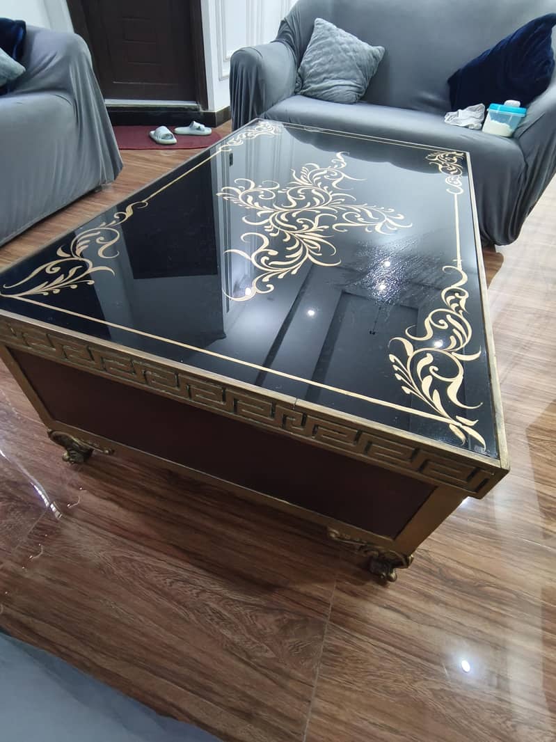 Center Table 1