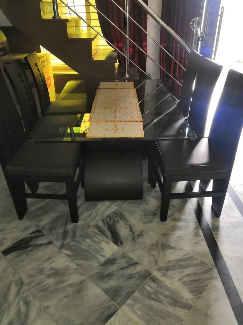Dining table 3