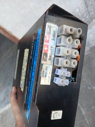 Hybrid MPPT charge controller 2000 watt