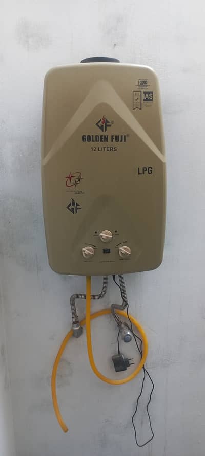 Golden Fuji Instant Gas Water Heater (12 Liters – LPG) – Like New!