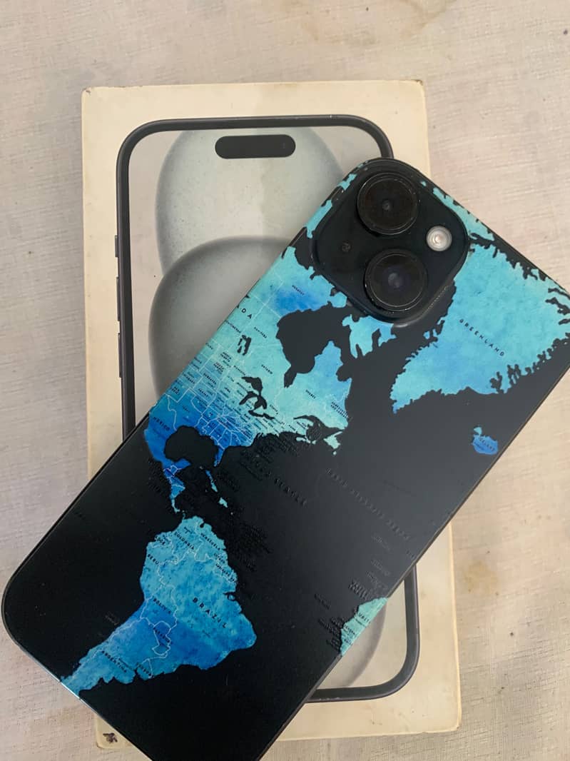 Apple iPhone 15 5