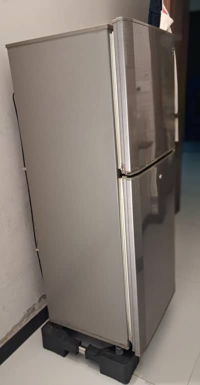 PEL Refrigerator – Excellent Condition | Neat & Clean