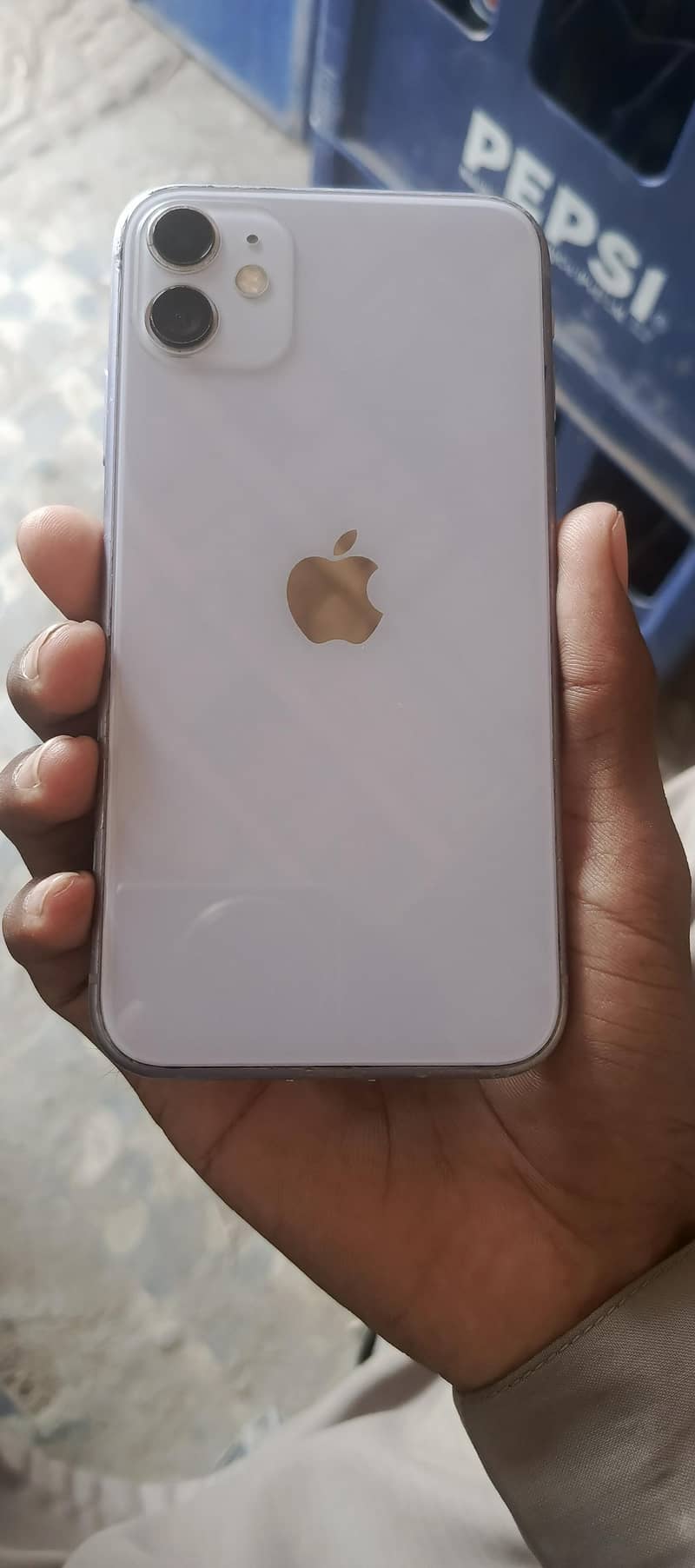 Apple iPhone 11 0