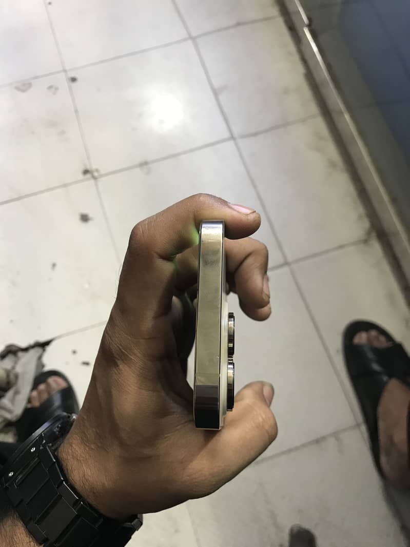 Apple iPhone 14 Pro 6