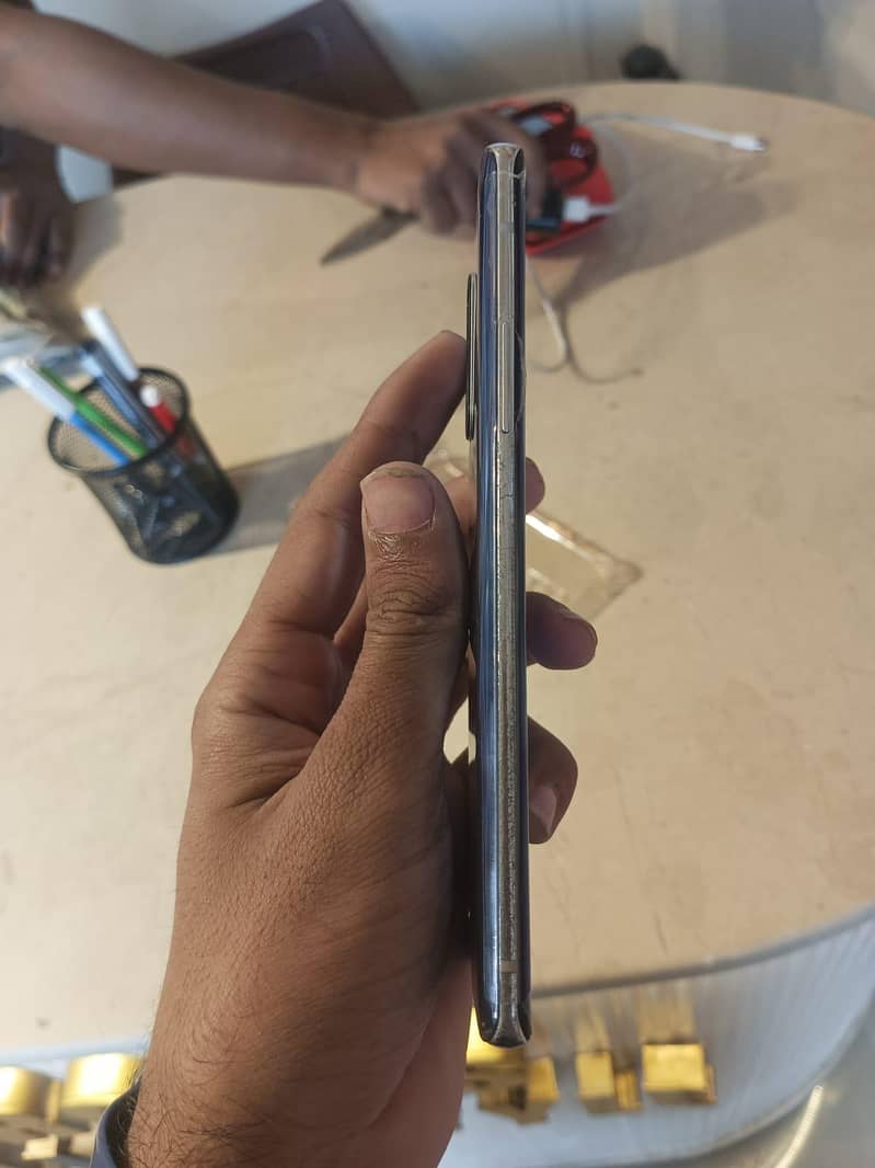 One Plus 8 6