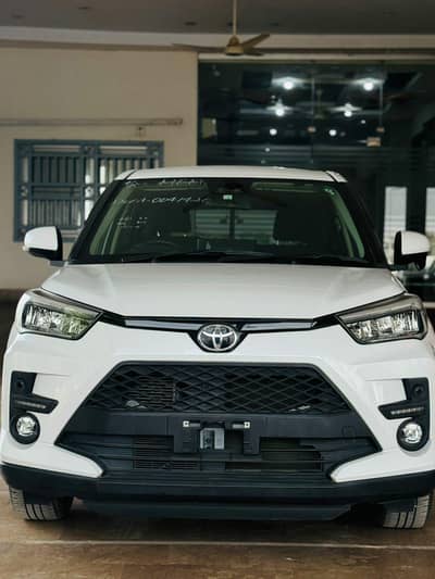Toyota Raize model 2020) imported 2025)