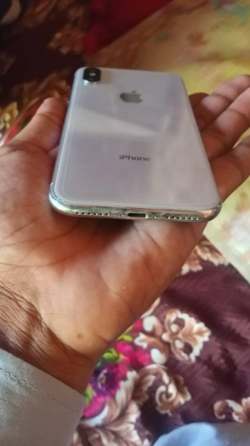 Apple iPhone X 2