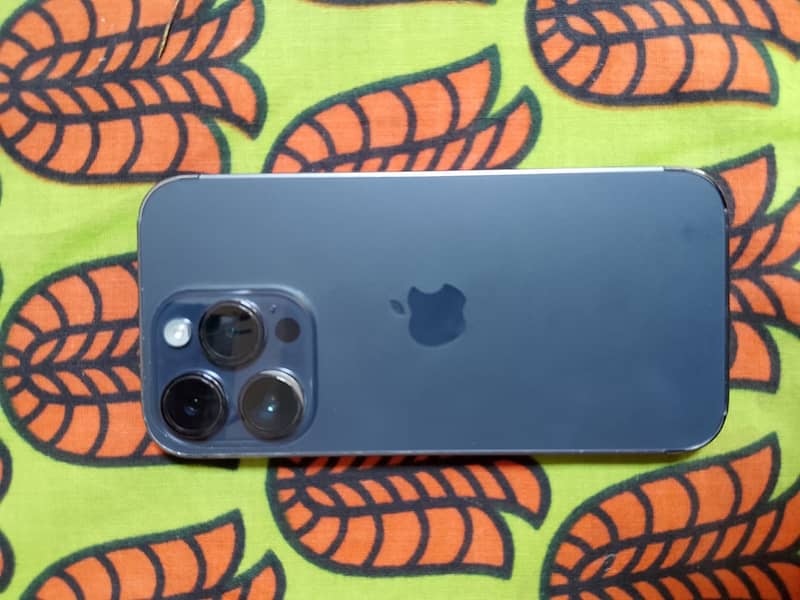 Apple iPhone 14 Pro 4