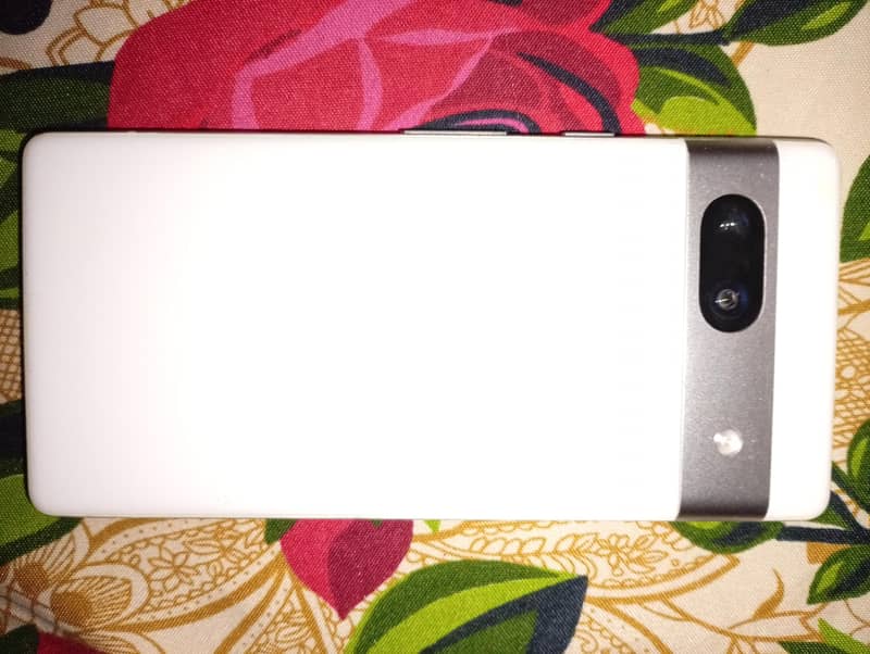 Google pixel 7a 3