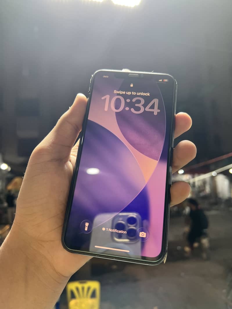 Apple iPhone 11 PRO MAX 3
