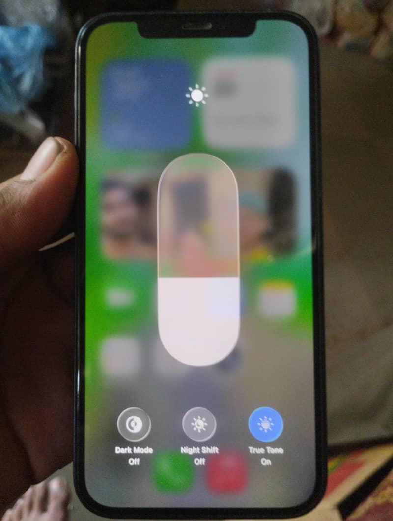 Apple iPhone 12 0