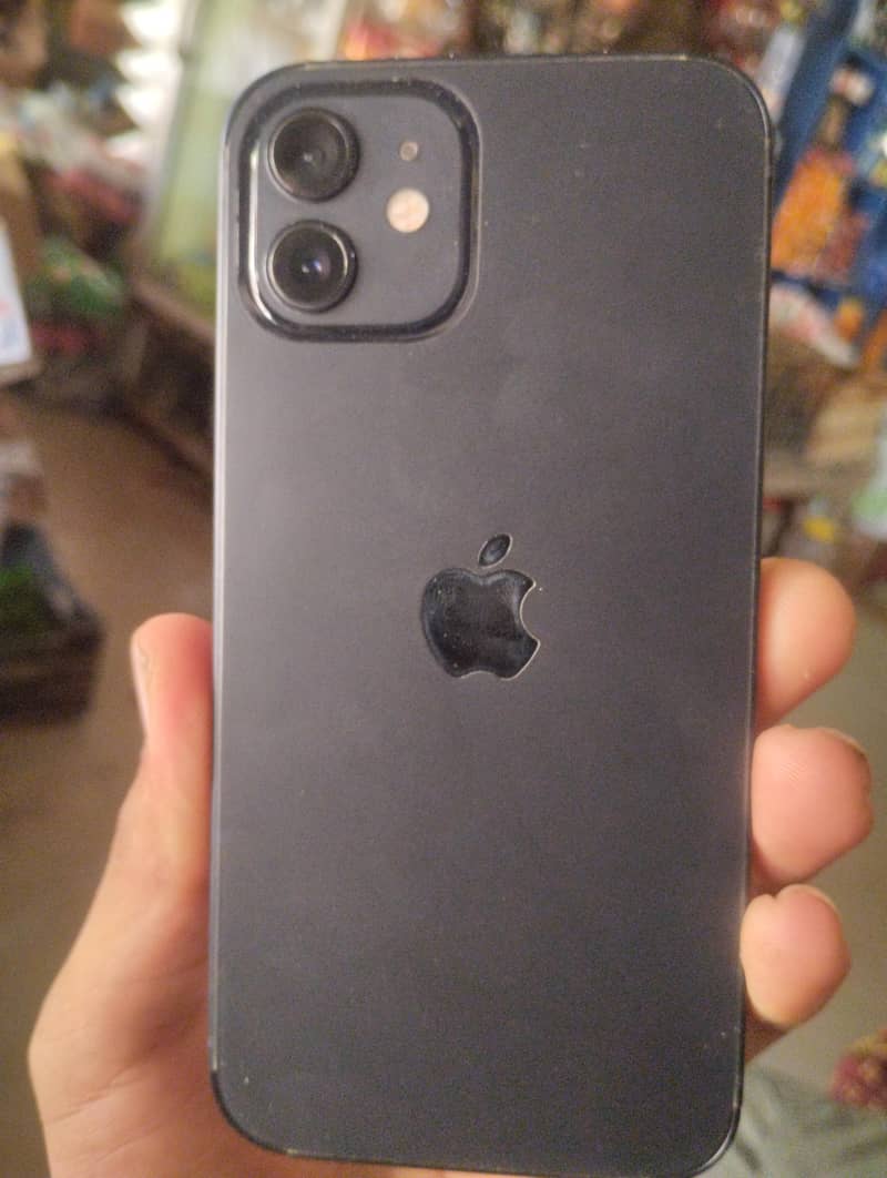 Apple iPhone 12 2