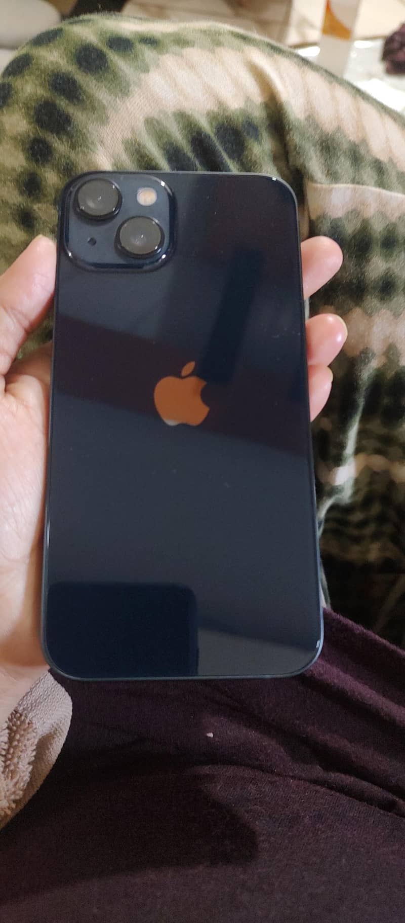 Apple iPhone 13 0