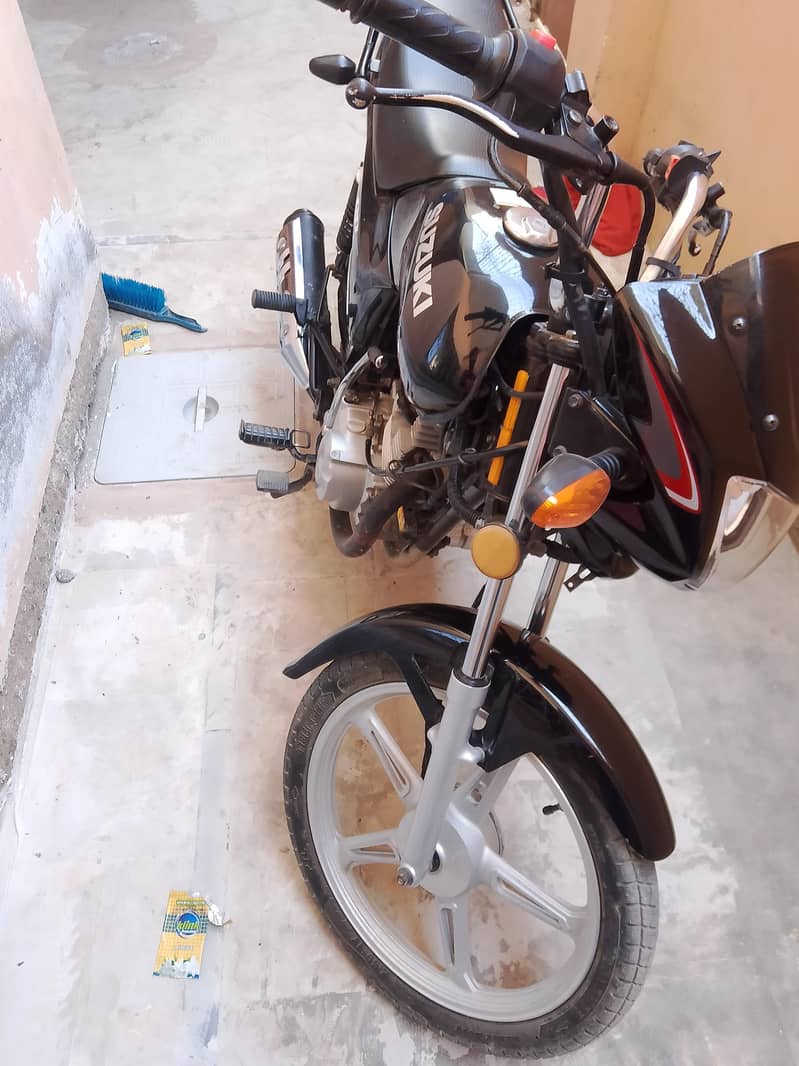 Suzuki 1