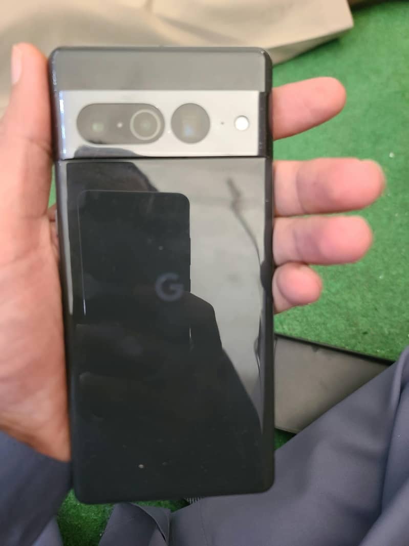 Google Pixel 7 Pro 2