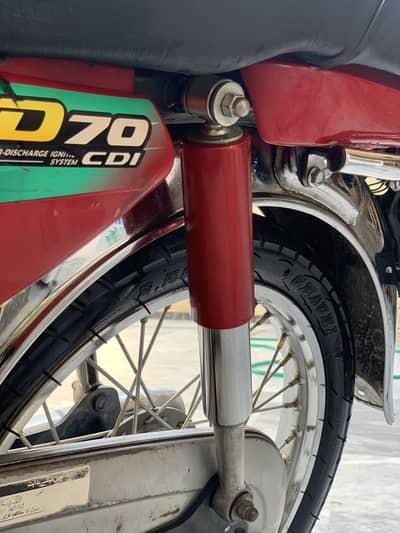 Honda 70 red colour
