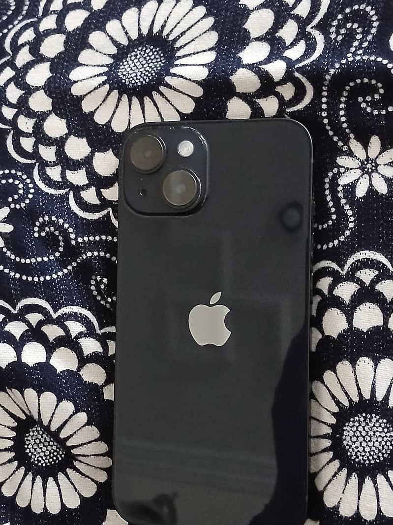 Apple iPhone 14 4