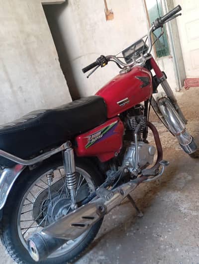 united 125 for sale condition achi Hy