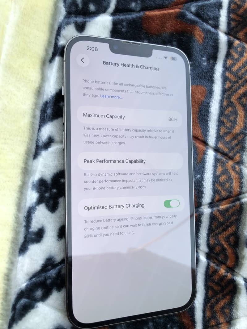 Apple iPhone 13 Pro Max 4
