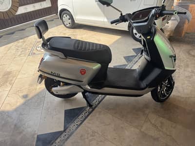 Metro M6 EM power 2026 model low milage 800 only Applied for