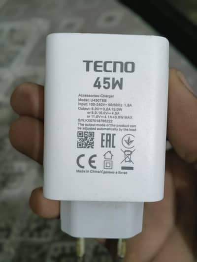 Tecno spark 40 pro plus 10/10 with warranty glass break
