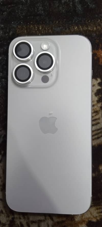 Apple iPhone 15 Pro
