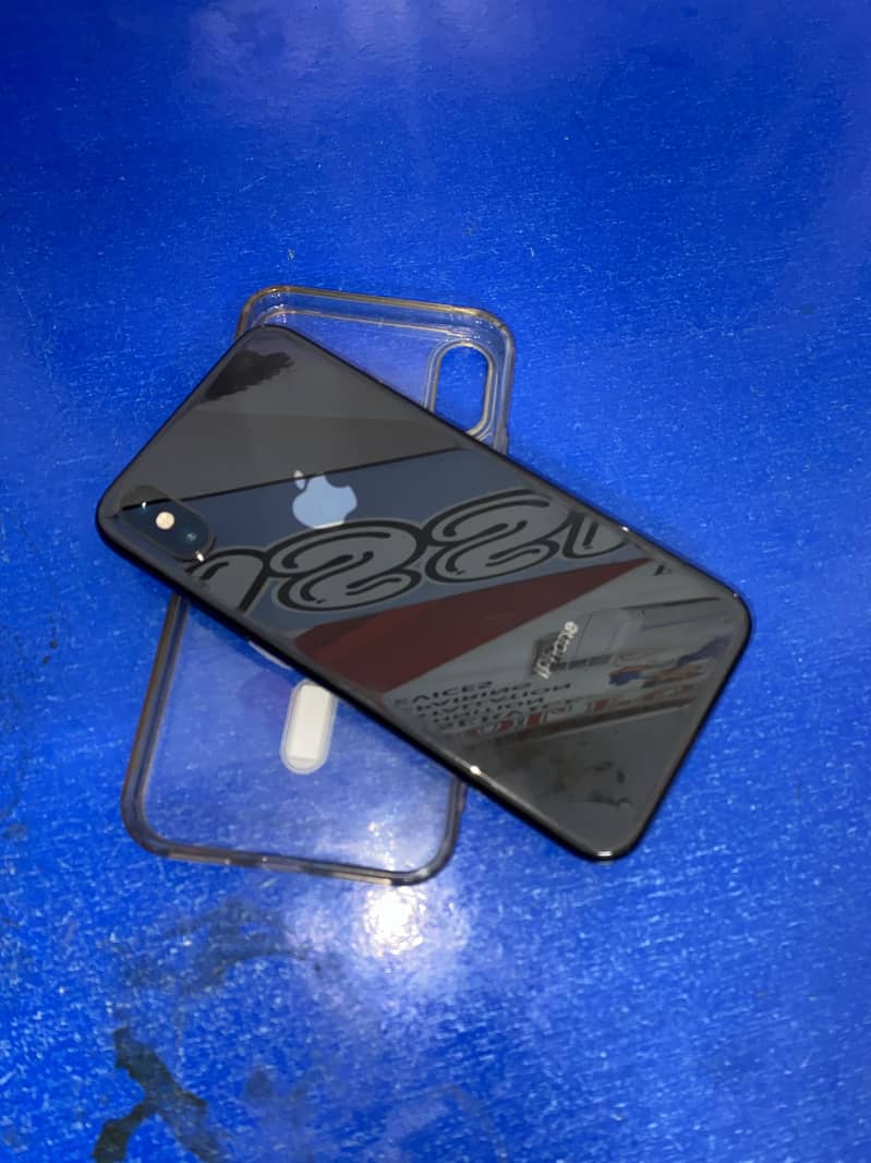Apple iPhone X 0