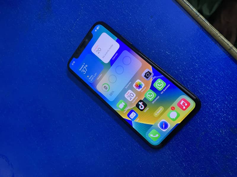 Apple iPhone X 7