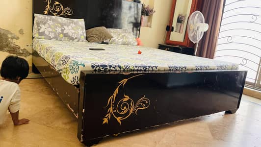 bed with side tables