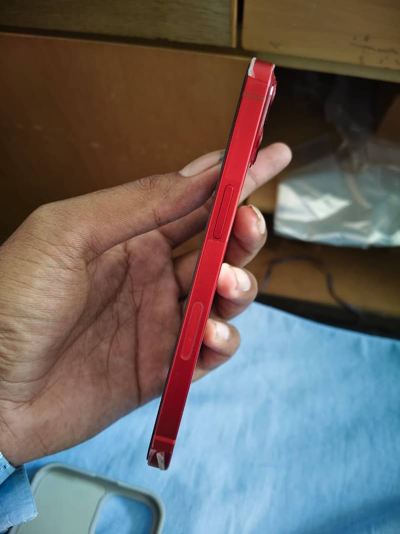 Apple iPhone 13 mini 2