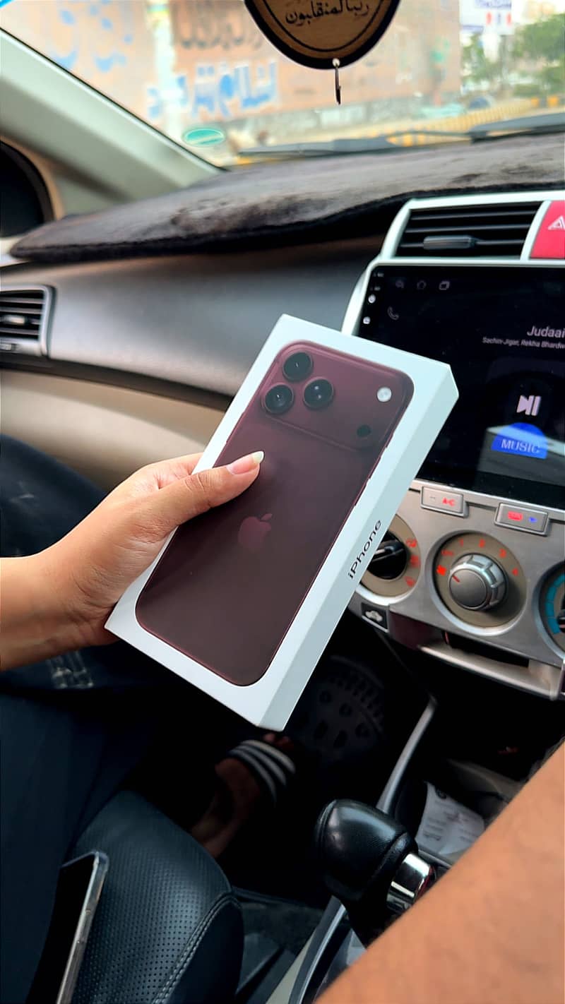 Iphone 18 Pro Max 1