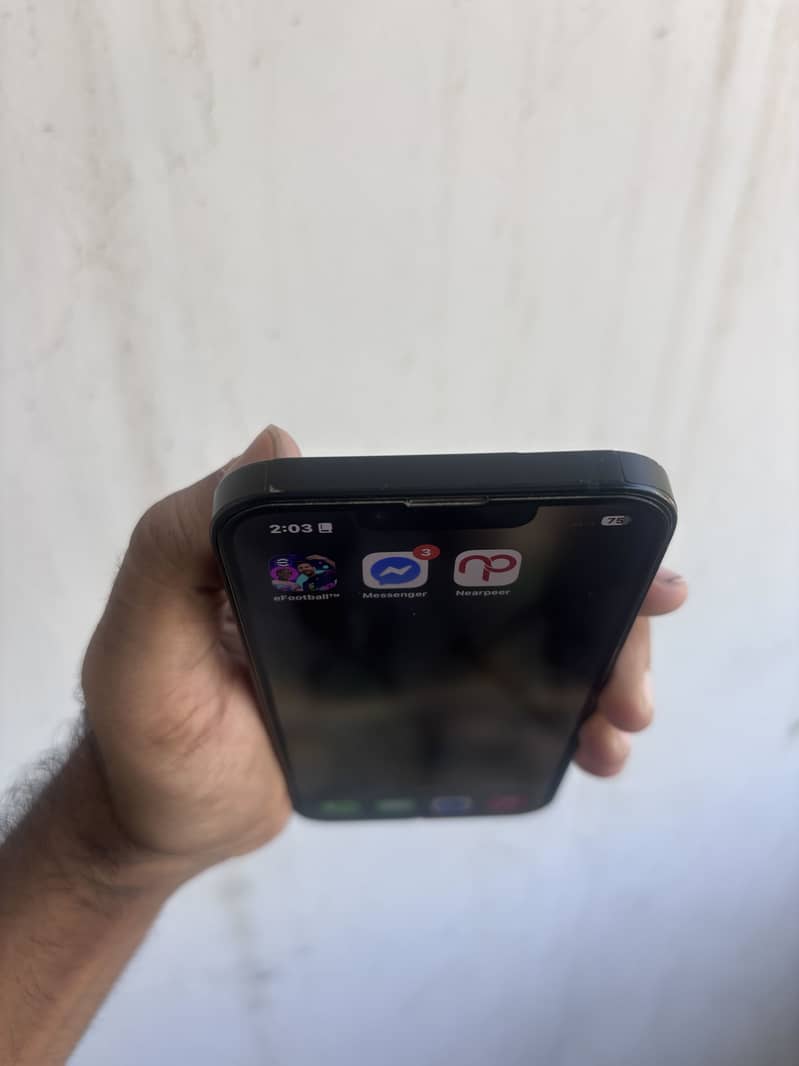 Apple iPhone 13 1